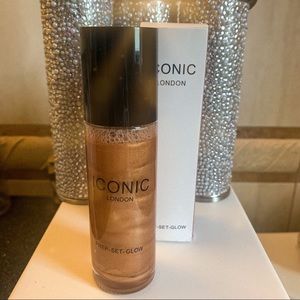 ✨FREE Gift w/ Purchase✨ Illuminating Glow